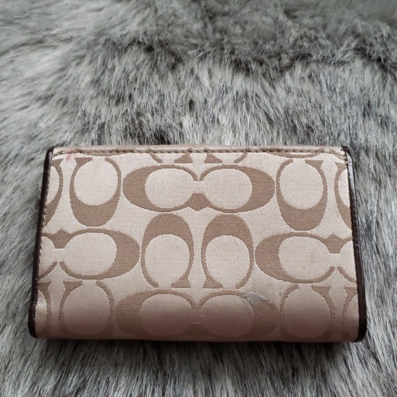 Wallet - Picture 2 of 3